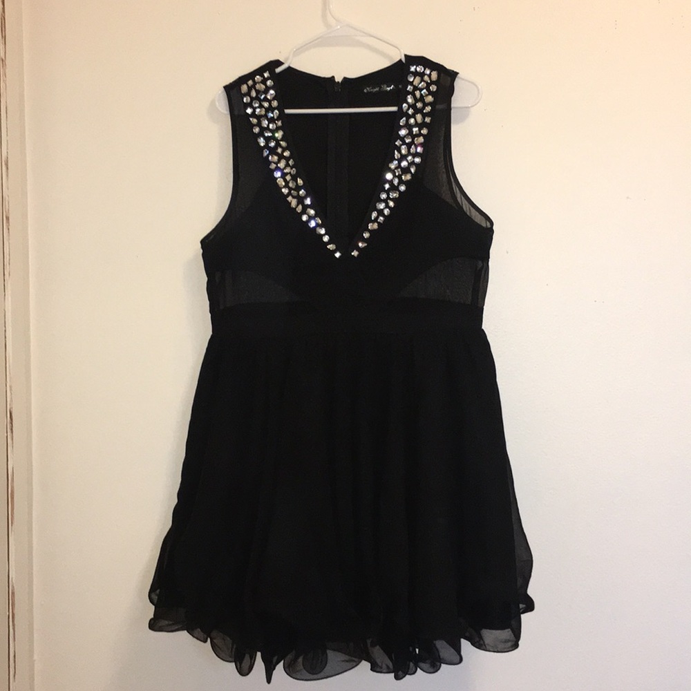 Black V-Neck Party Dress
